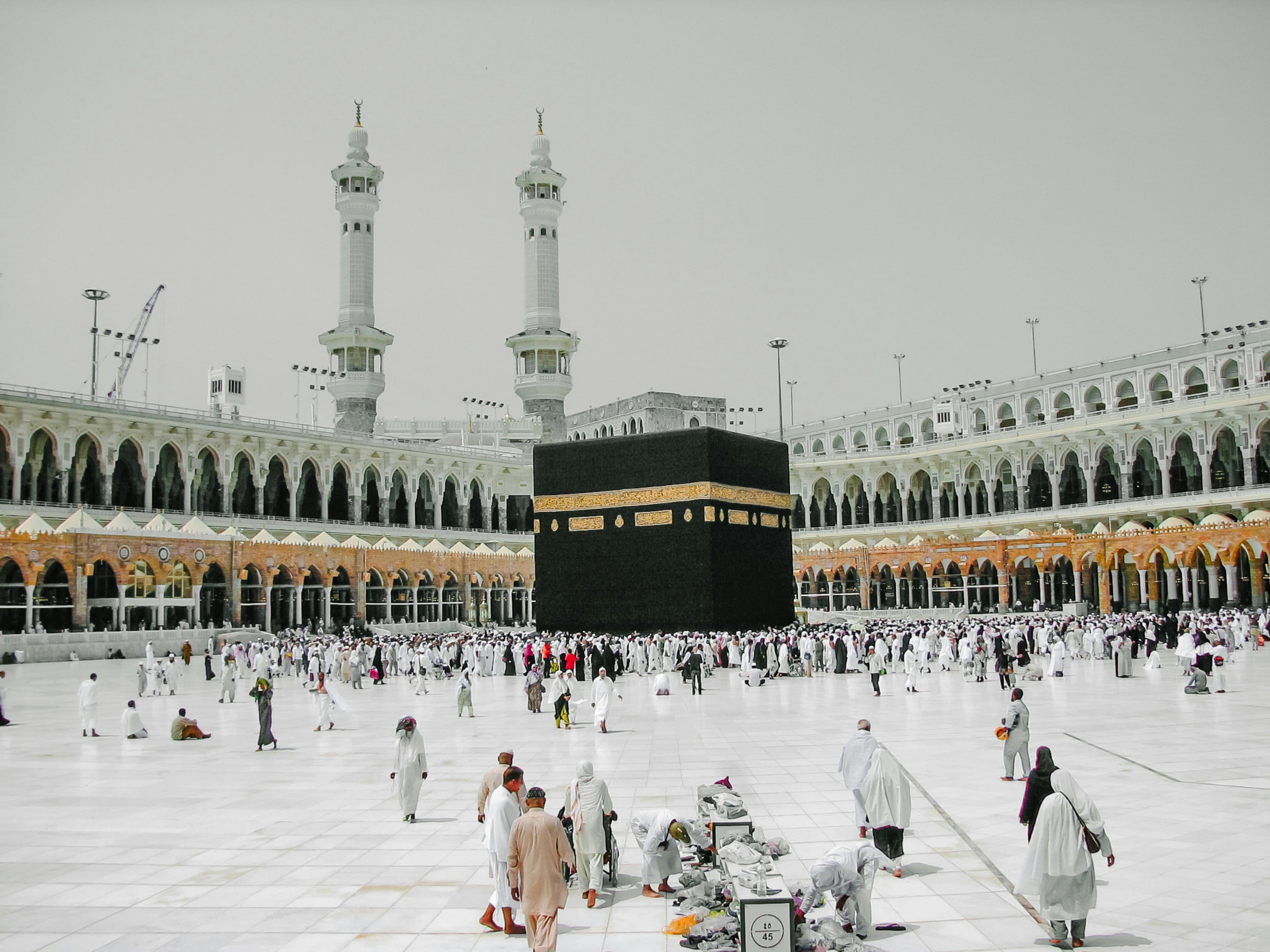 14 Days Umrah Package